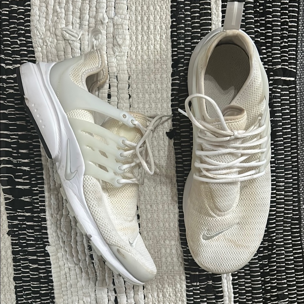 Nike Presto Women's Sneakers